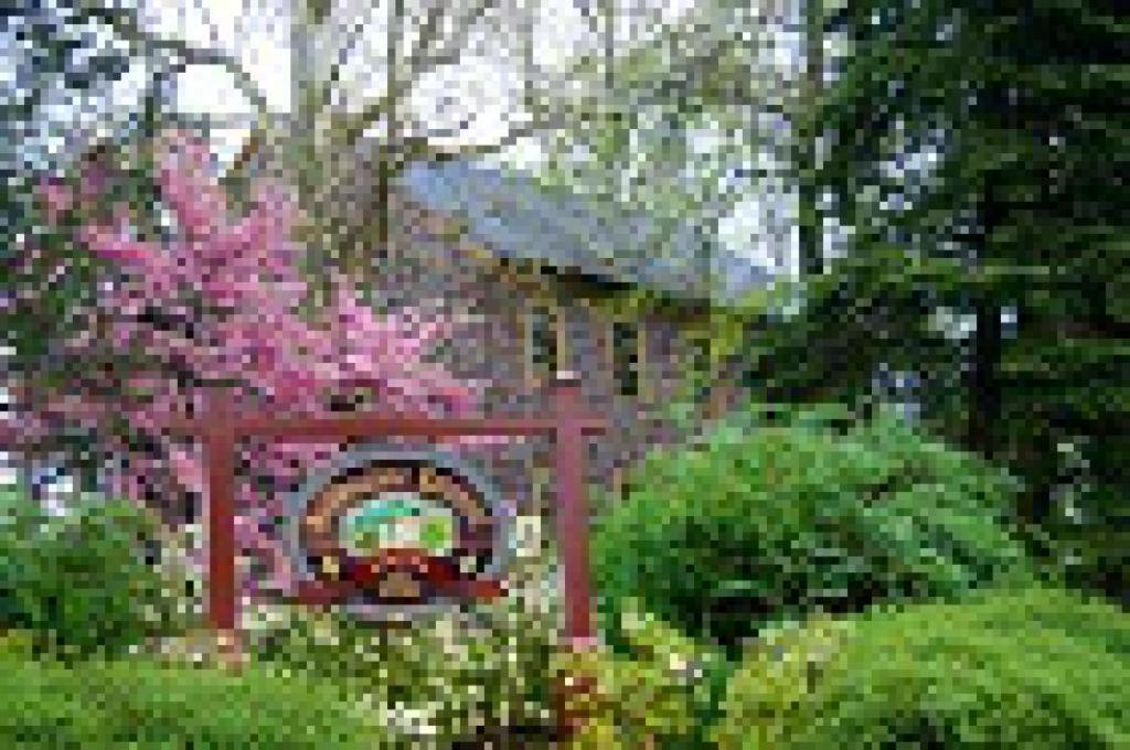 Brownstone Colonial Inn 레인홀즈 외부 사진